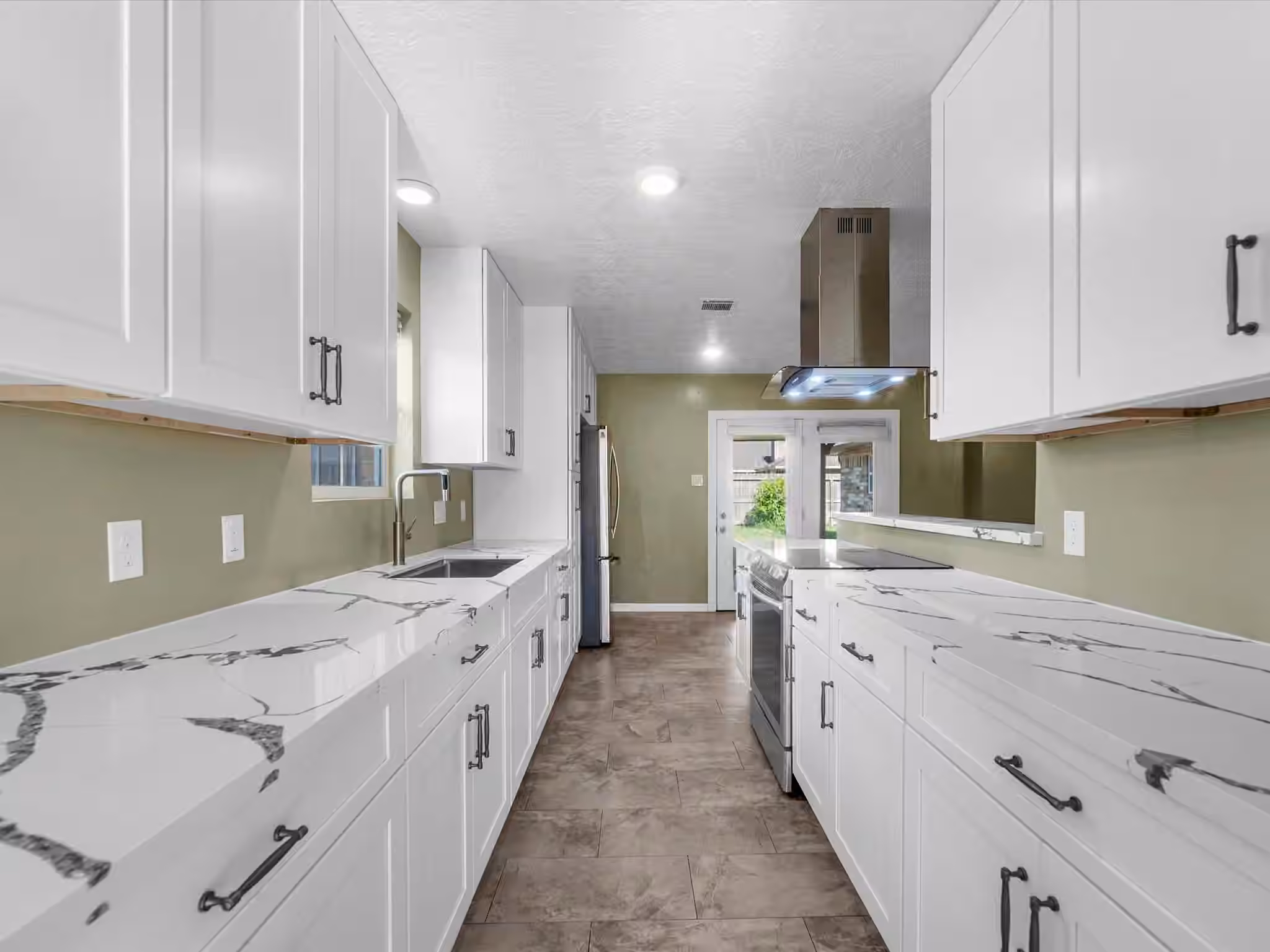 Photo 3 of 4318 Ponca Street, Pasadena, TX