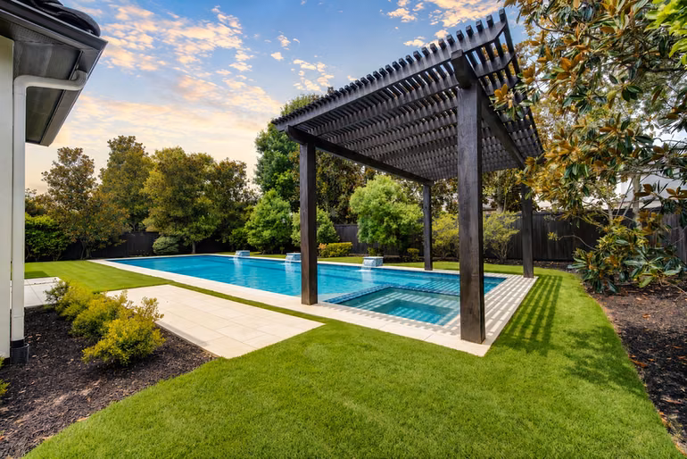 Photo 4 of 94 Gildwood Place, Tomball, TX
