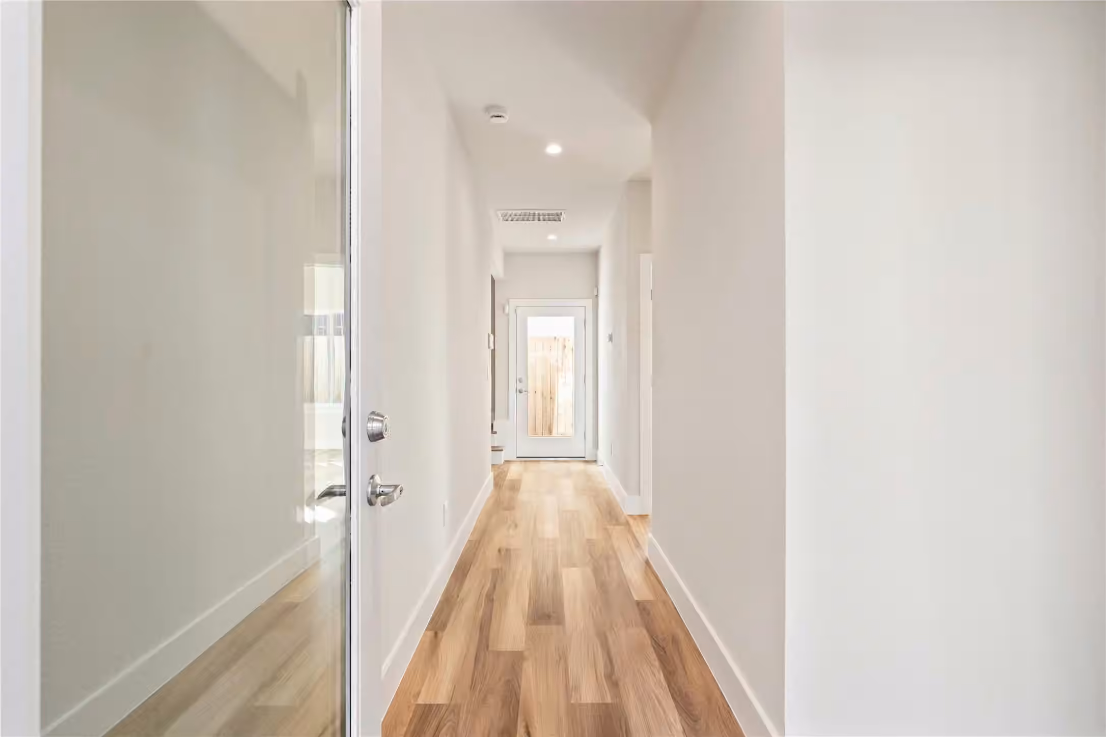 Photo 3 of 1702 Bringhurst Street A, Houston, TX