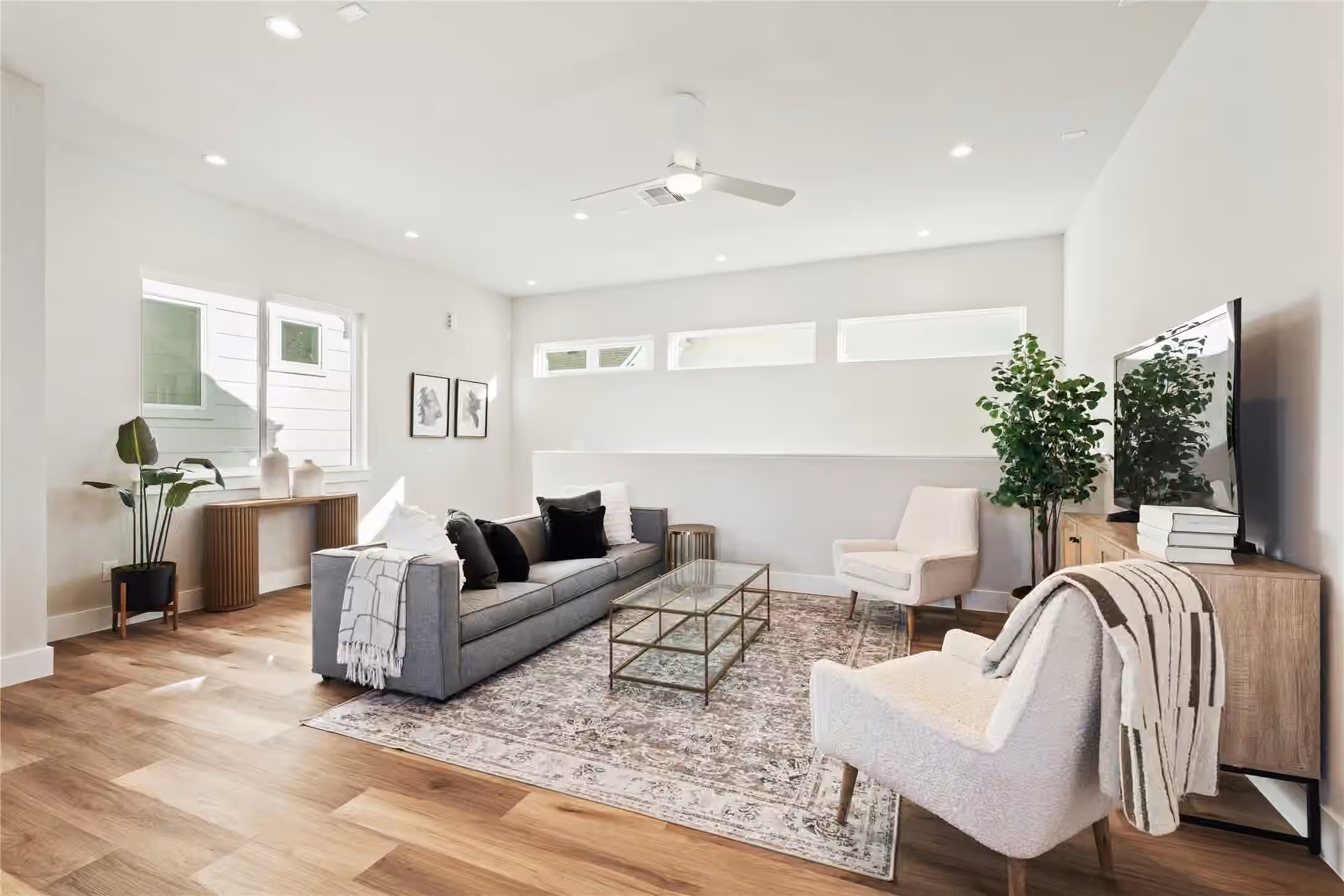 Photo 5 of 1702 Bringhurst Street A, Houston, TX