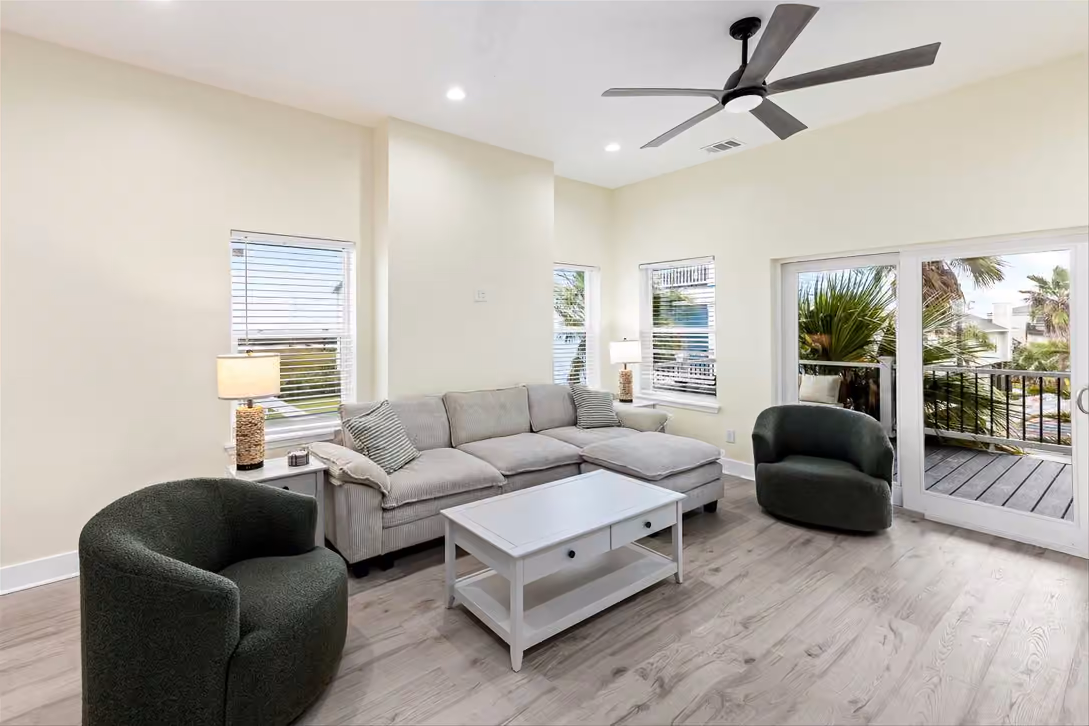 Photo 7 of 11207 Schwartz Drive, Galveston, TX