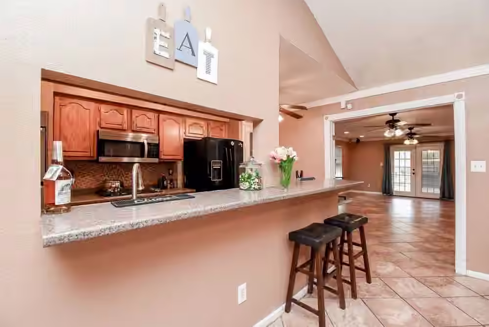 Photo 5 of 12810 Mill Valley Road, Houston, TX