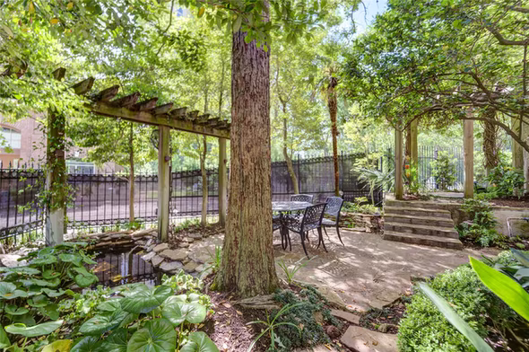 Photo 5 of 4700 Post Oak Timber Drive, Houston, TX