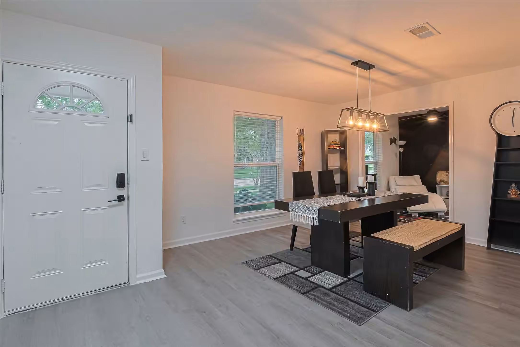 Photo 4 of 12602 Westleigh Drive, Houston, TX