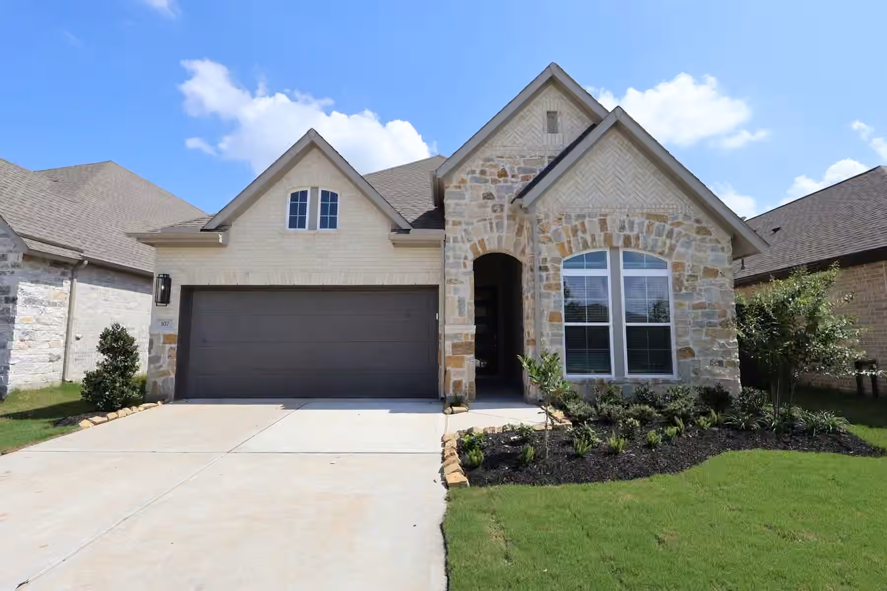 Photo of 107 Savory Saute Drive, Richmond, TX 77406