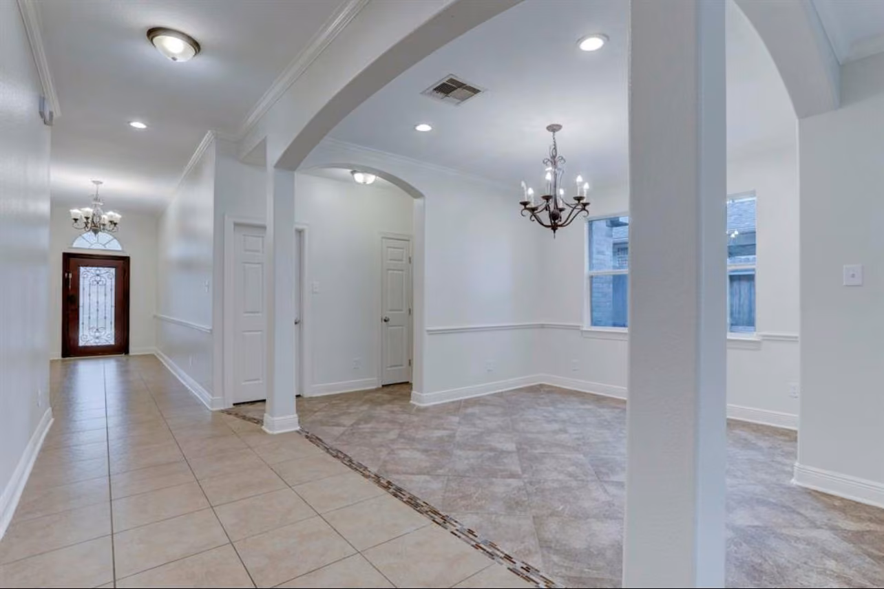 Photo 5 of 3548 Firenze Drive, Friendswood, TX
