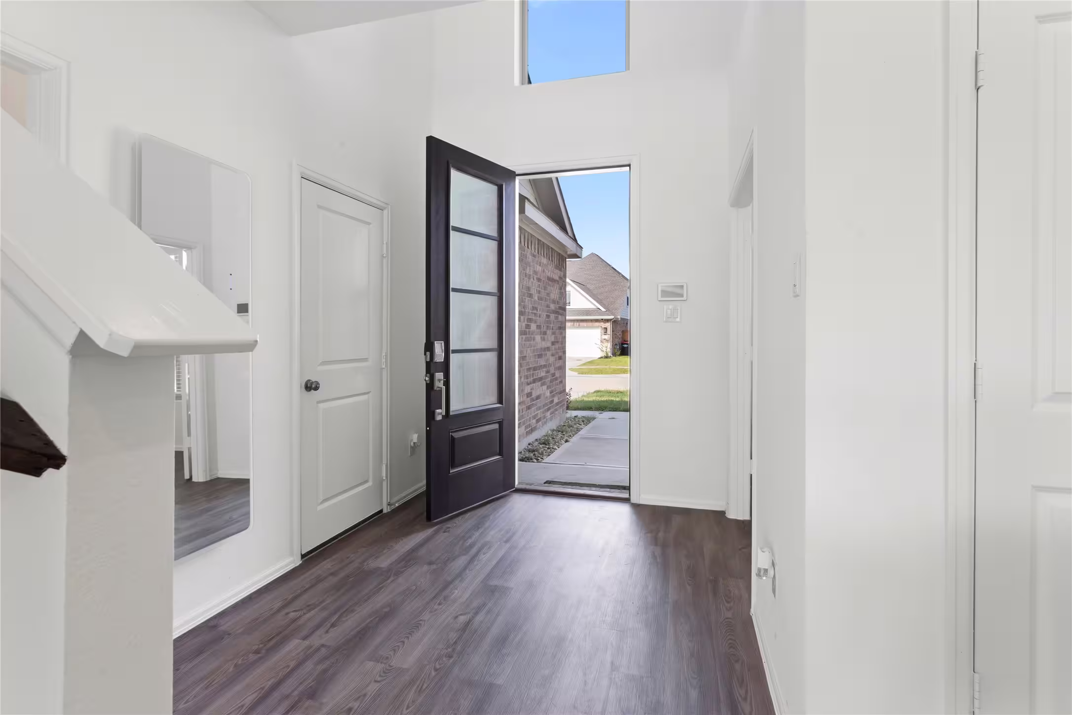 Photo 3 of 15338 Majestic Knight Drive, Houston, TX