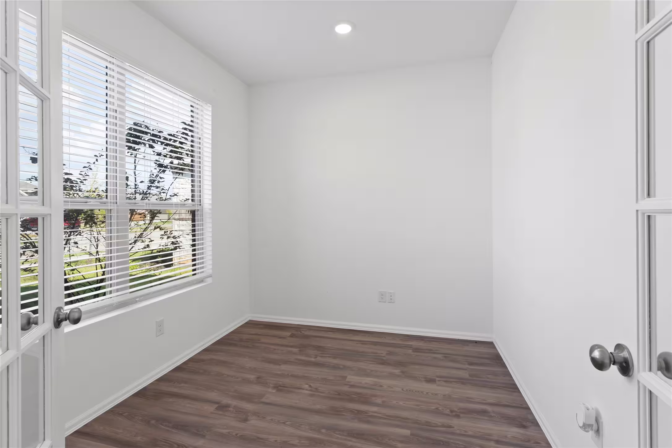 Photo 4 of 15338 Majestic Knight Drive, Houston, TX