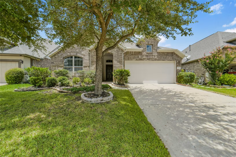 Photo of 10919 Walts Run Lane, Cypress, TX