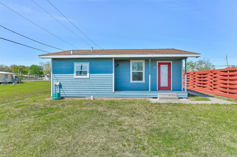 Photo of 20006 Sanchez Road, Alvin, TX
