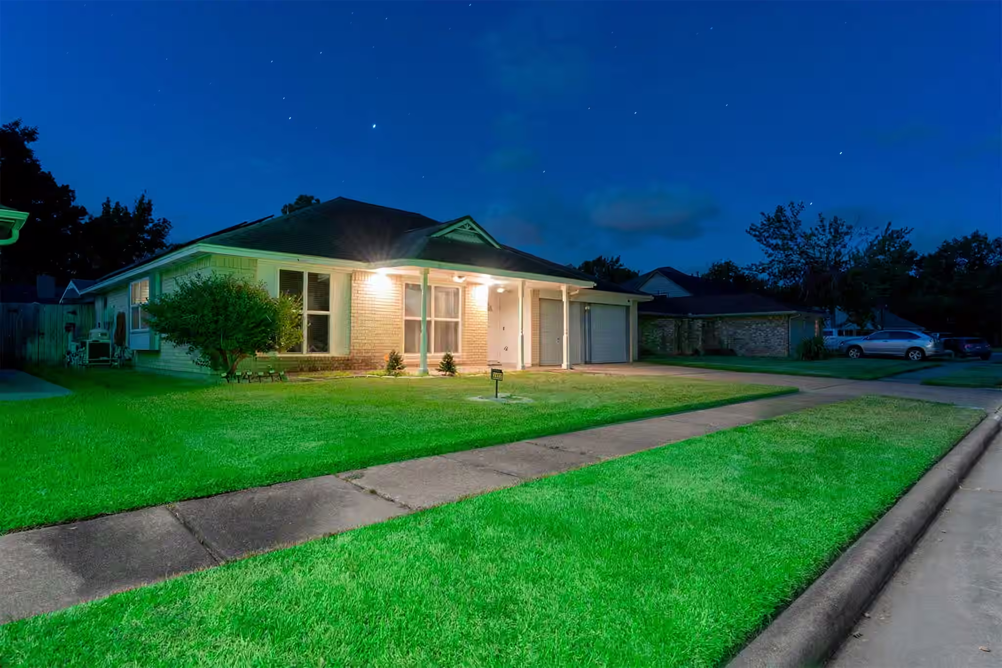 Photo 4 of 20007 Jasperwood Circle, Katy, TX