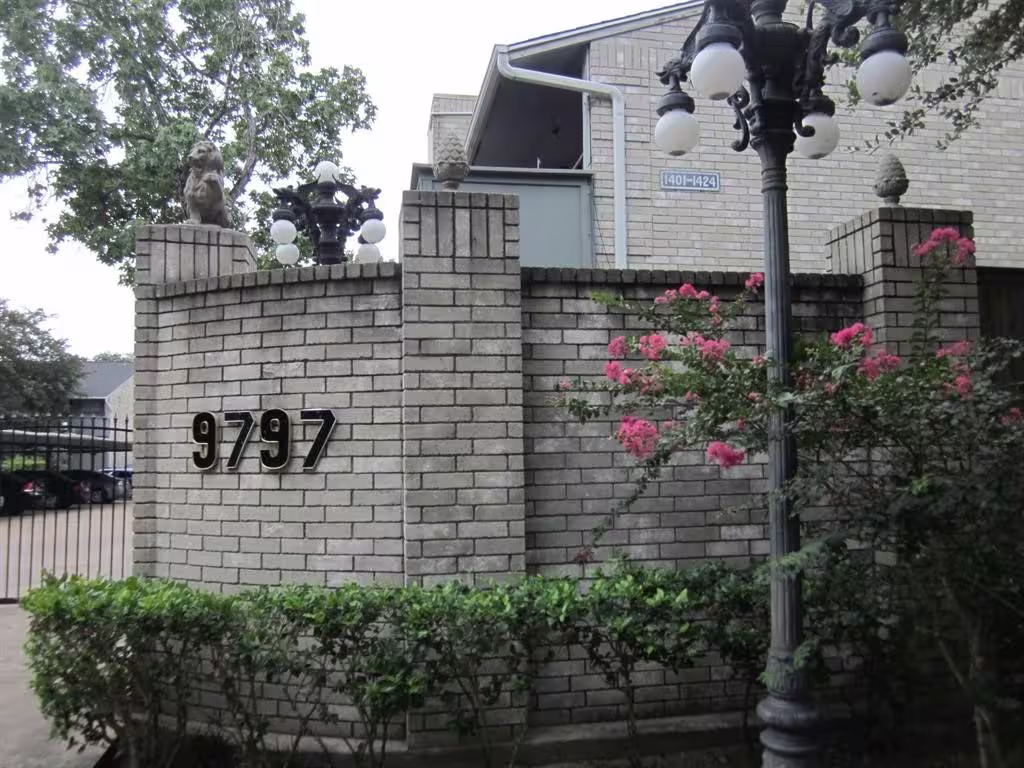 Photo of 9797 Leawood Boulevard 1411, Houston, TX 77099