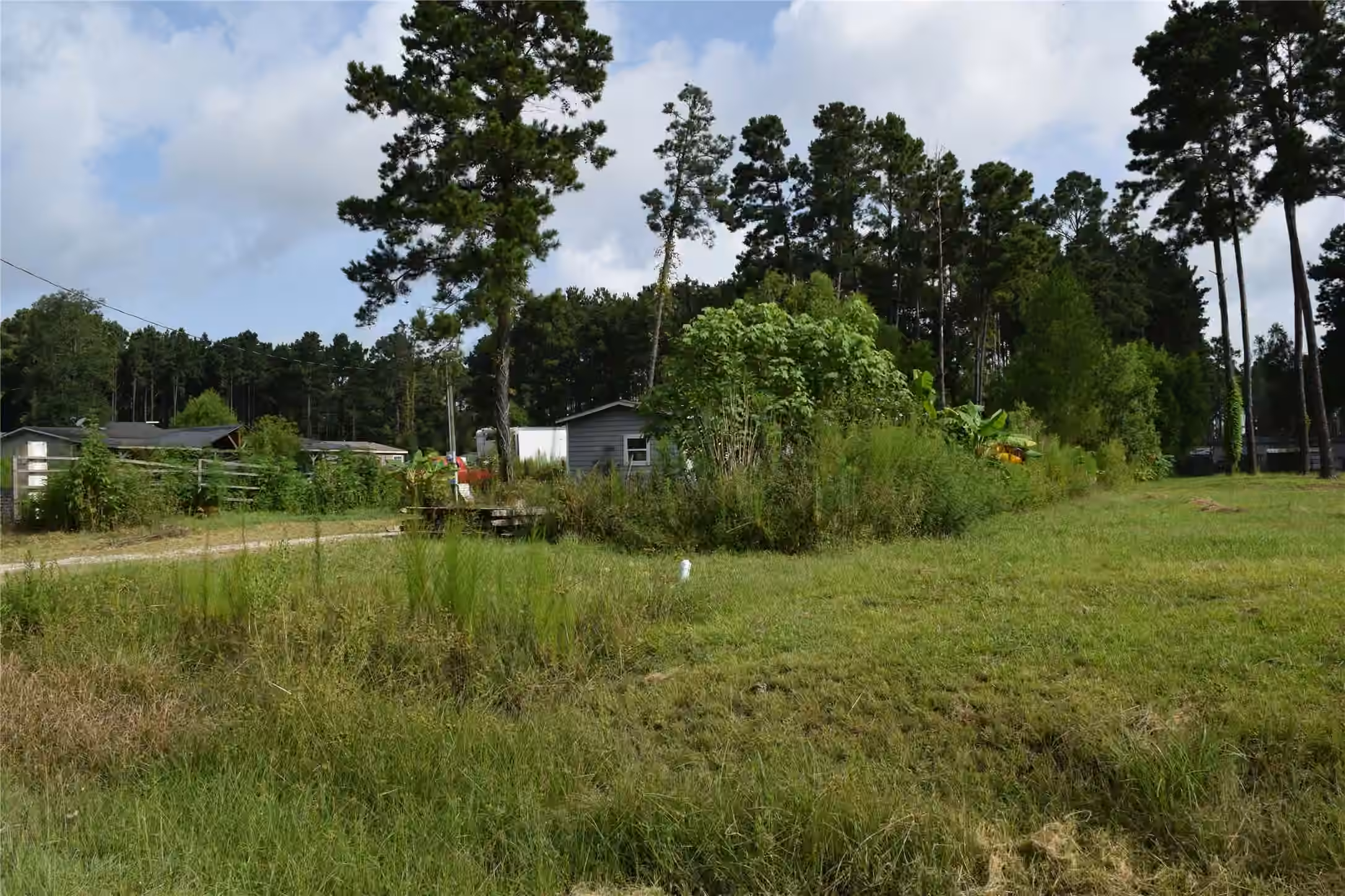 Photo of 91 County Road 5001, Cleveland, TX 77327