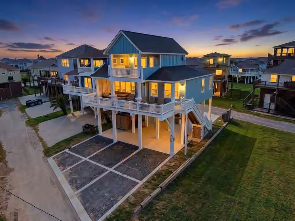 Photo of 2906 Shady Lane, Crystal Beach, TX 77650