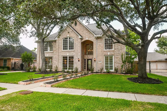 Photo of 1014 Mahogany Run Drive, Katy, TX