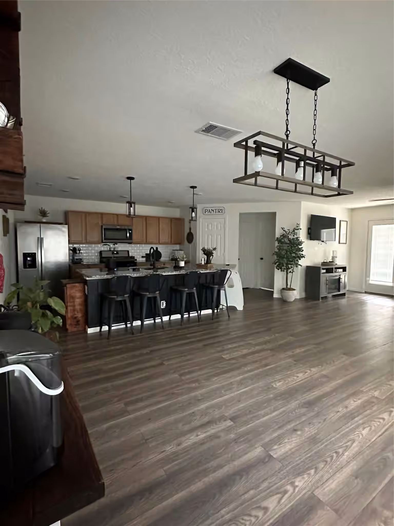 Photo 4 of 1410 RED HILLS DR Camp W, Iowa Colony, TX