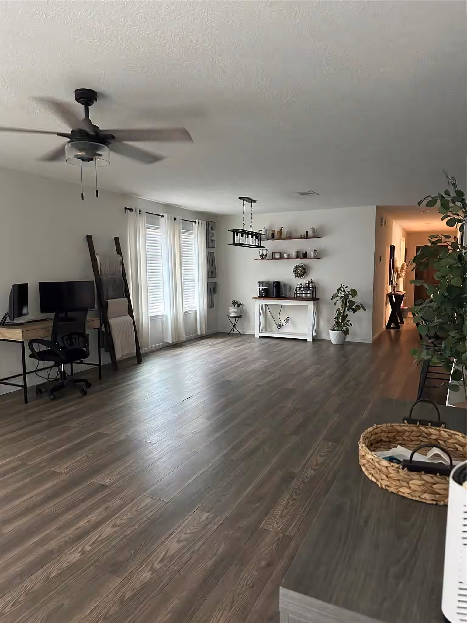 Photo 5 of 1410 RED HILLS DR Camp W, Iowa Colony, TX
