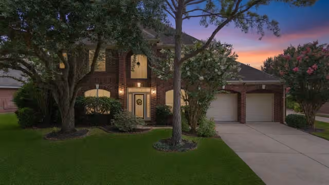 Photo 2 of 4702 Debras Trace Lane, Katy, TX