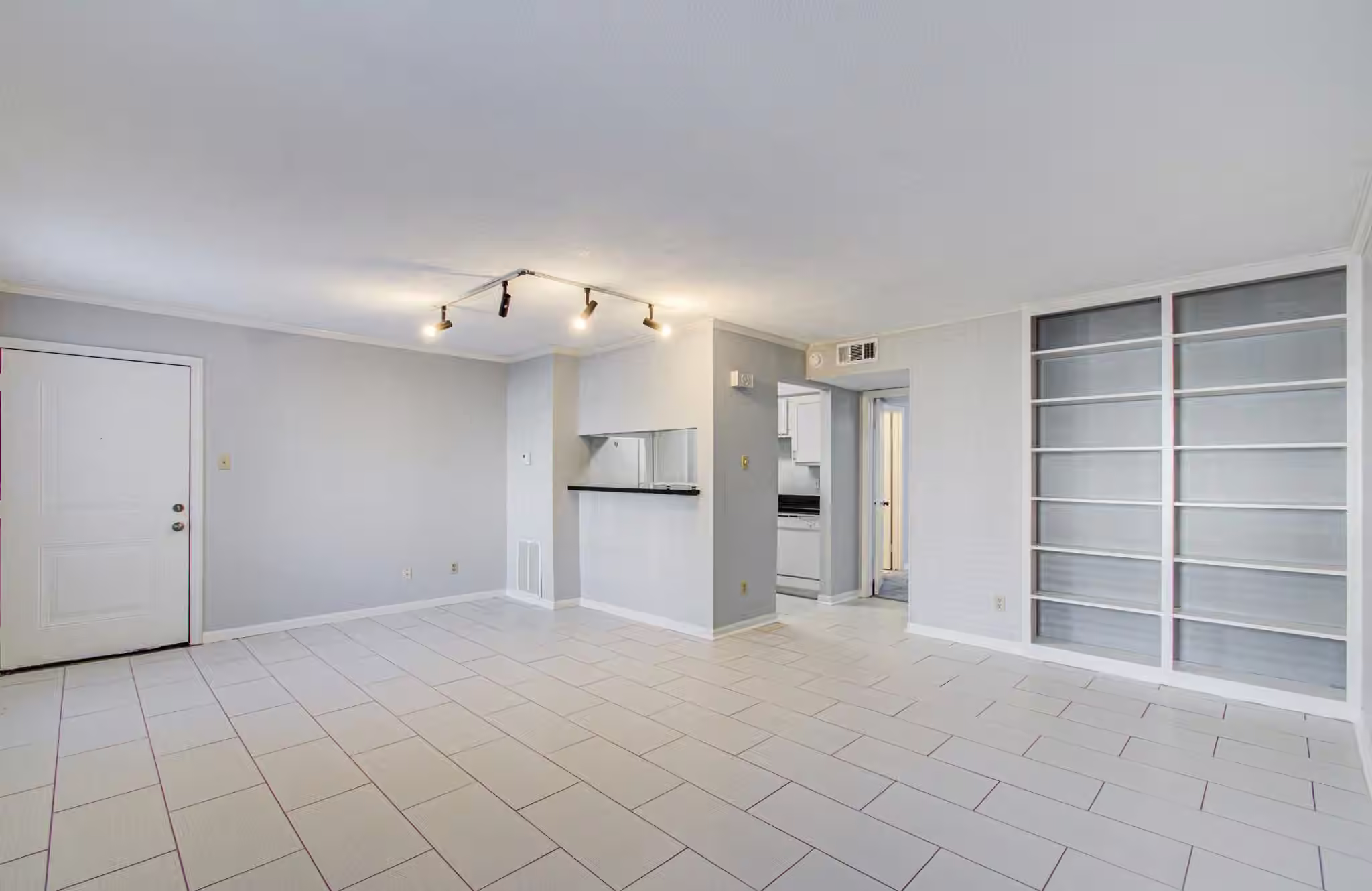 Photo 5 of 6402 Del Monte Drive 42, Houston, TX