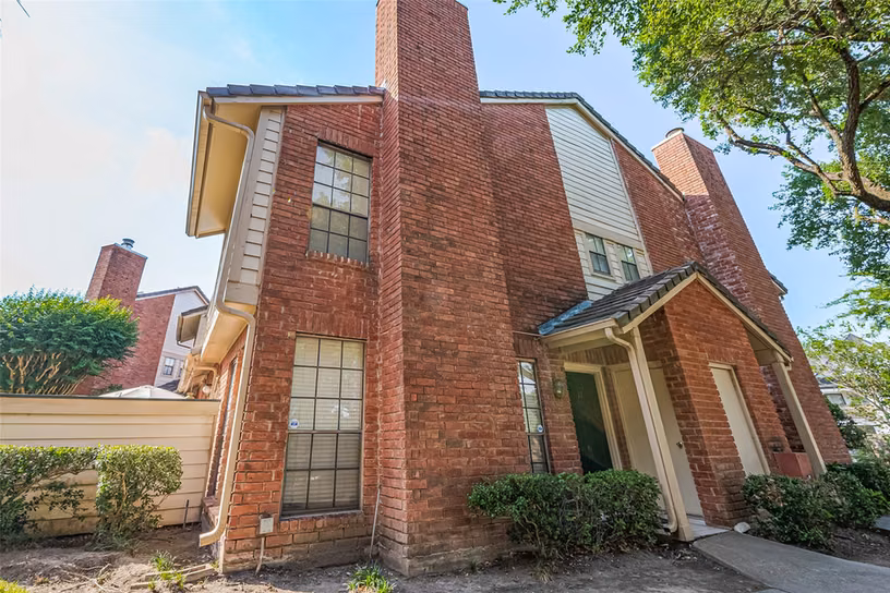 Photo 4 of 2211 S Kirkwood Road 19, Houston, TX