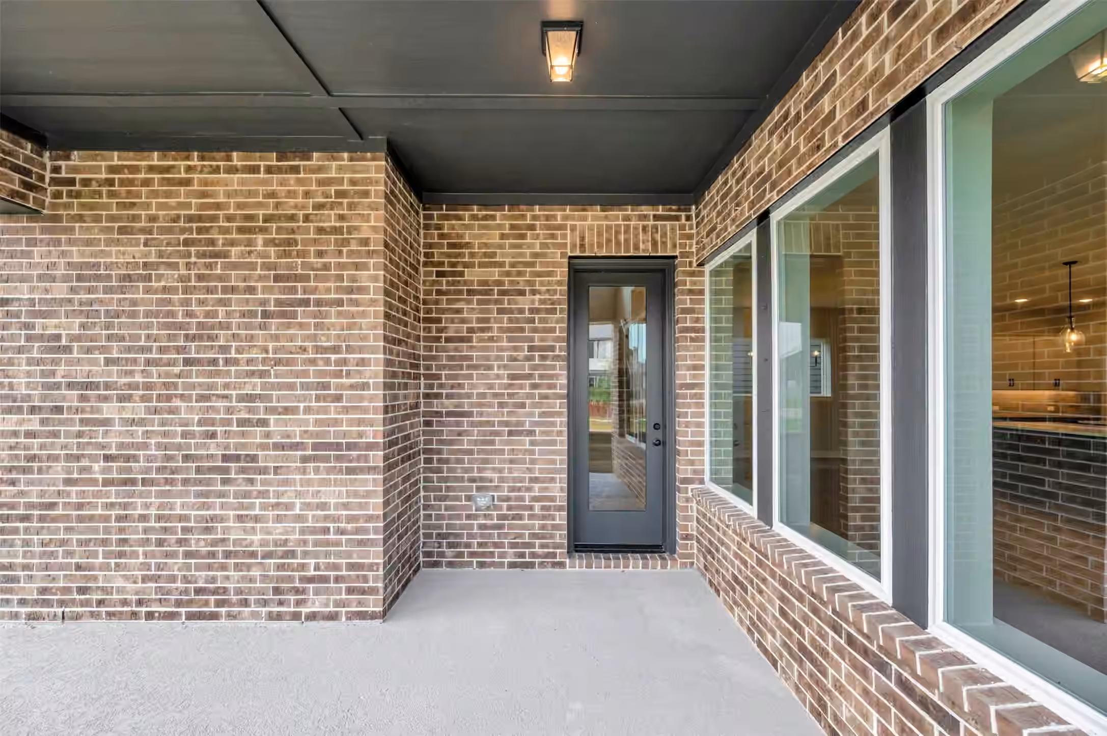 Photo 6 of 5503 Bonfire Alley, Manvel, TX
