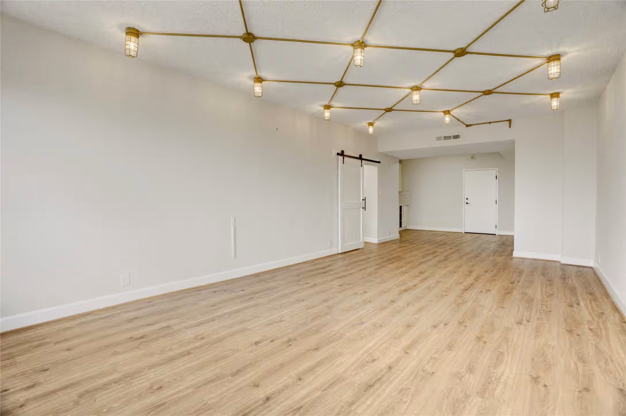Photo 7 of 1400 Hermann Drive 15D, Houston, TX