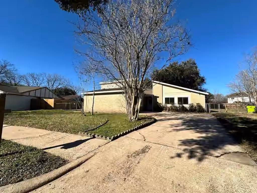 Photo of 1606 Stone Lake Drive, Missouri City, TX