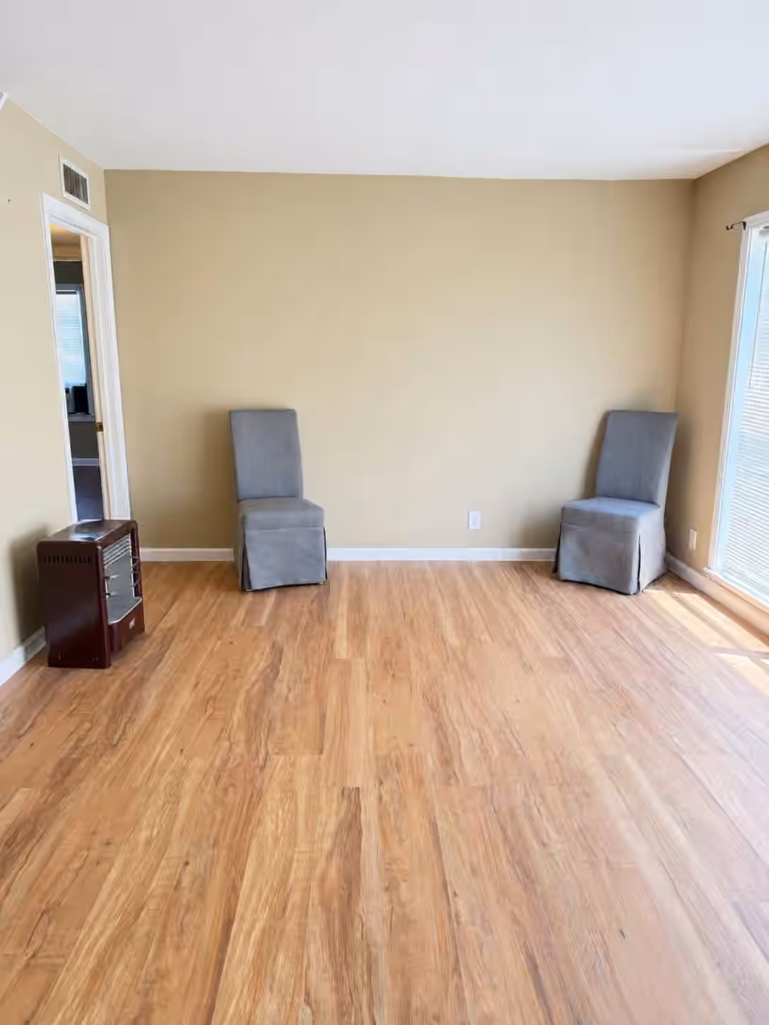 Photo 3 of 3831 Alberta Street, Houston, TX