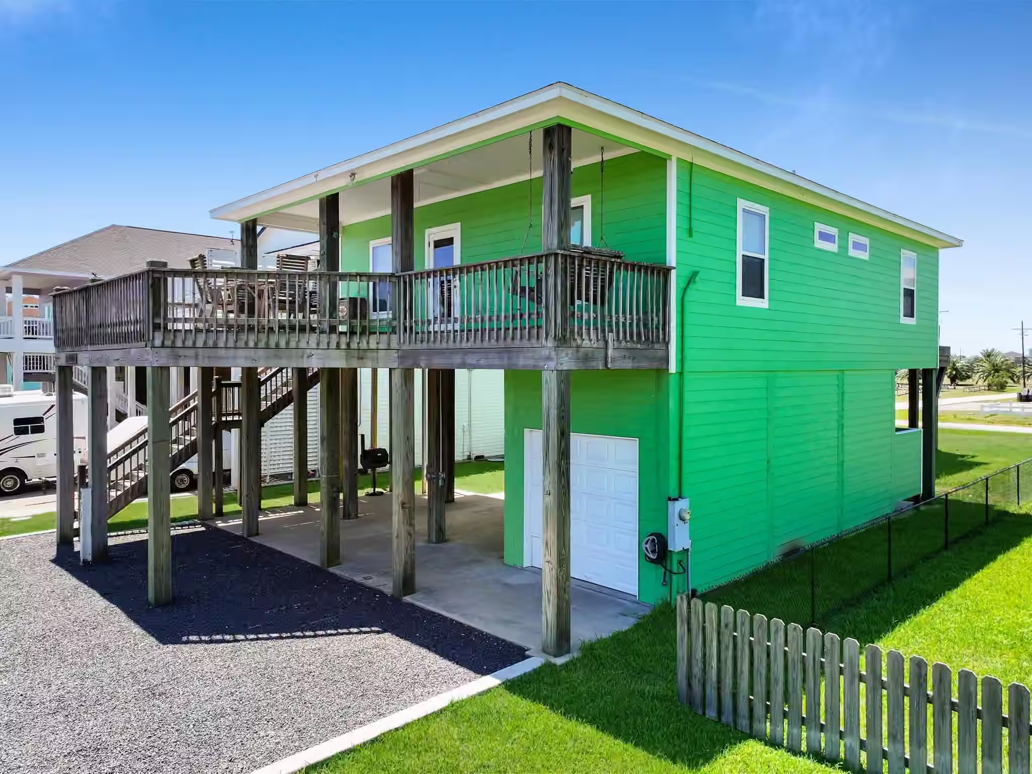 Photo 6 of 873 Townsend Drive, Crystal Beach, TX