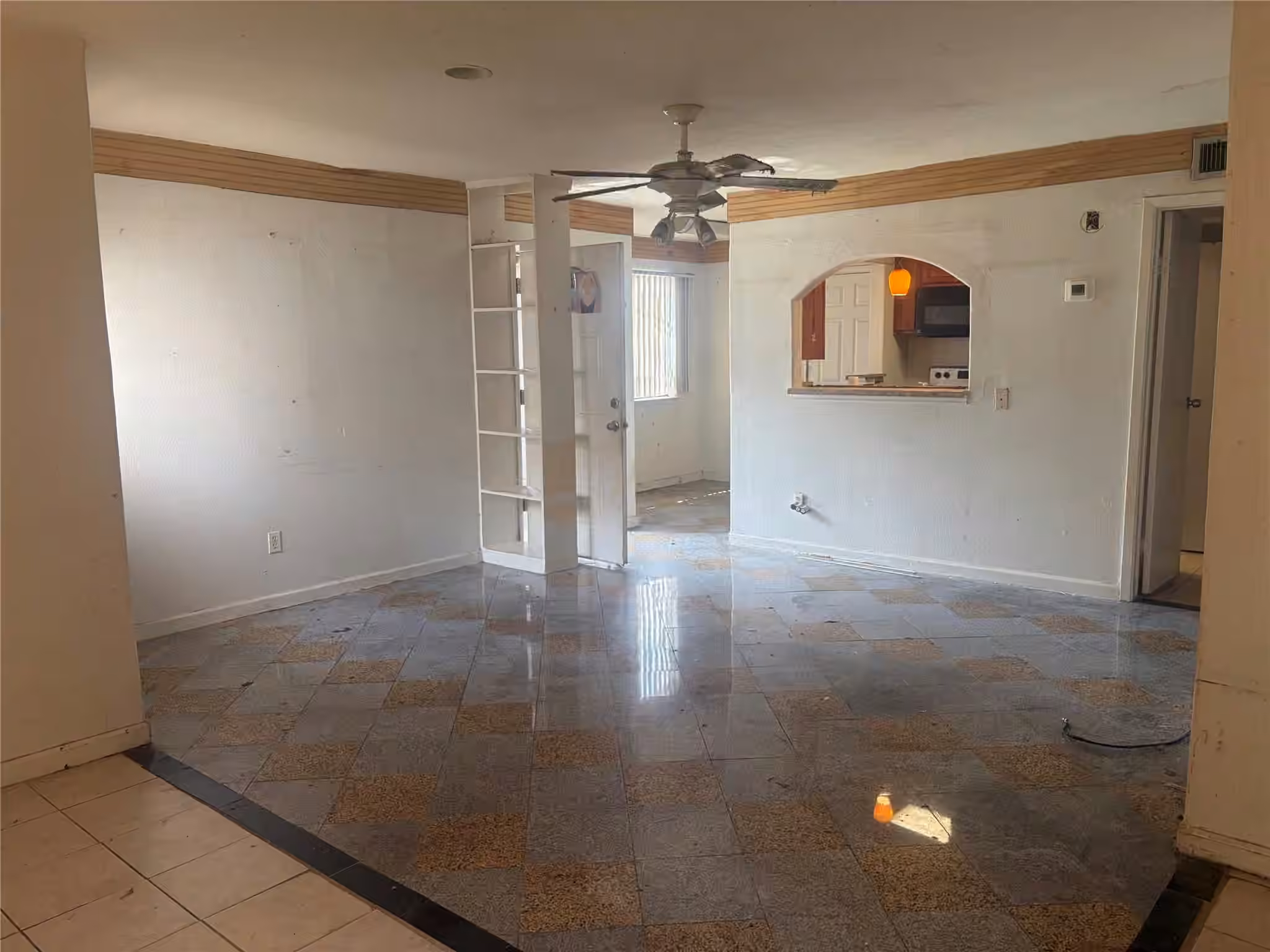 Photo 3 of 6701 Sands Point Drive 63, Houston, TX