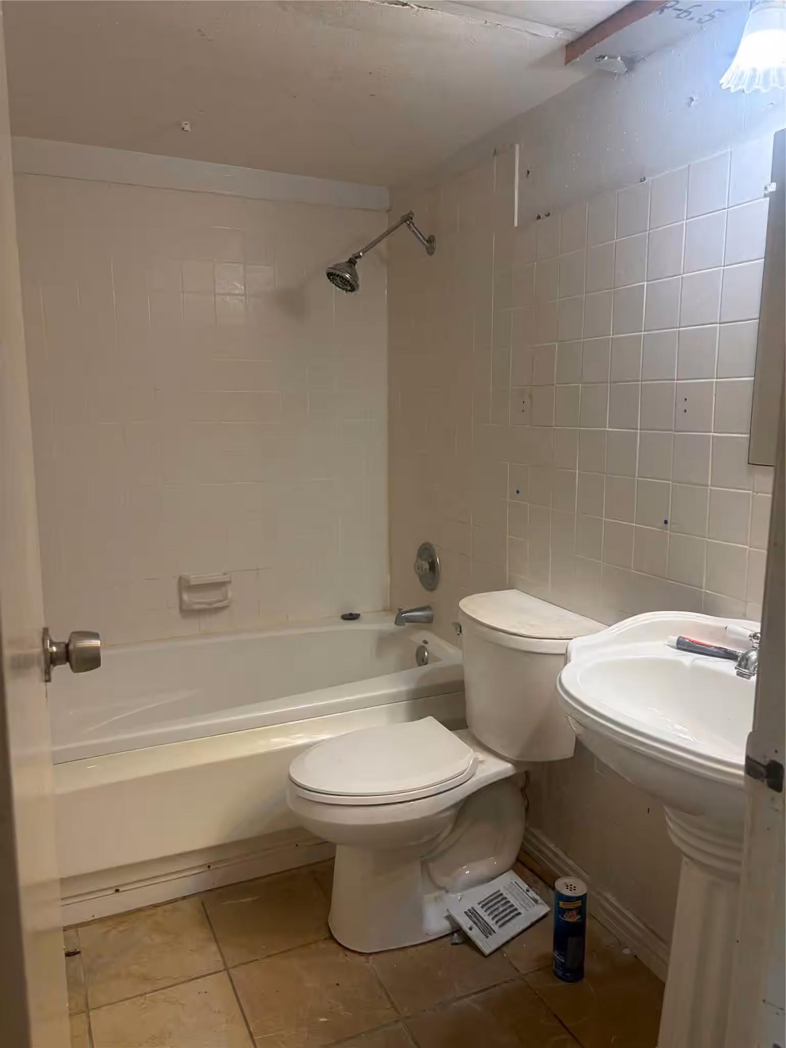 Photo 7 of 6701 Sands Point Drive 63, Houston, TX