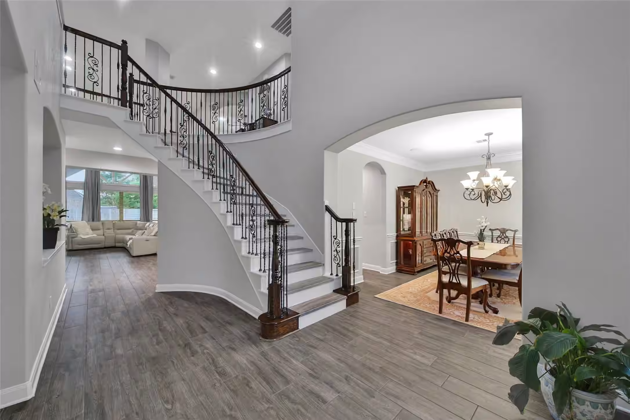 Photo 3 of 9507 E Comal River Drive, Cypress, TX