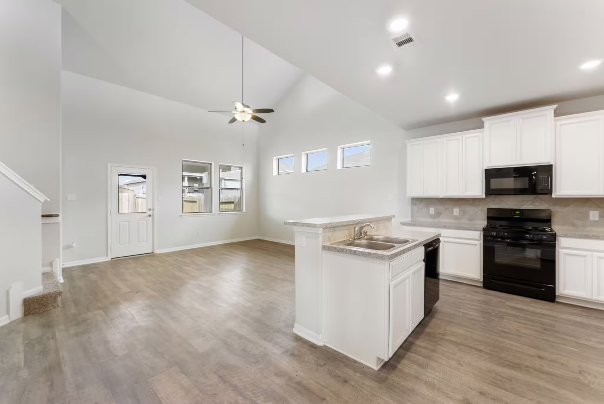Photo 6 of 11511 Marci Lane, Willis, TX