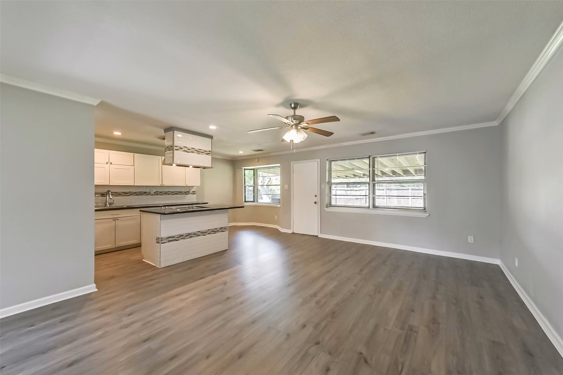 Photo 3 of 10822 Sagegulf Lane, Houston, TX