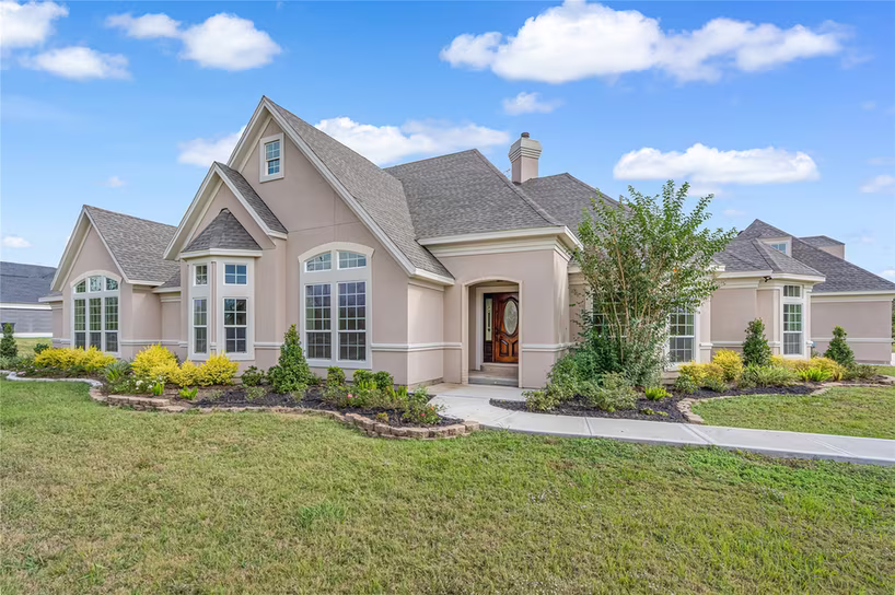 Photo 2 of 1810 Mccrary Road, Richmond, TX