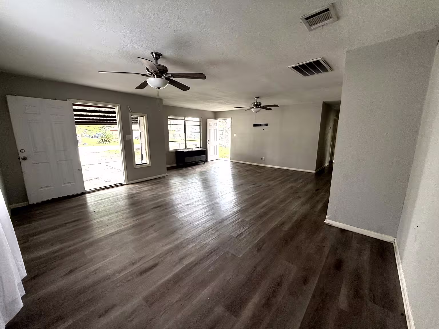 Photo 6 of 10341 Caxton Street, Houston, TX