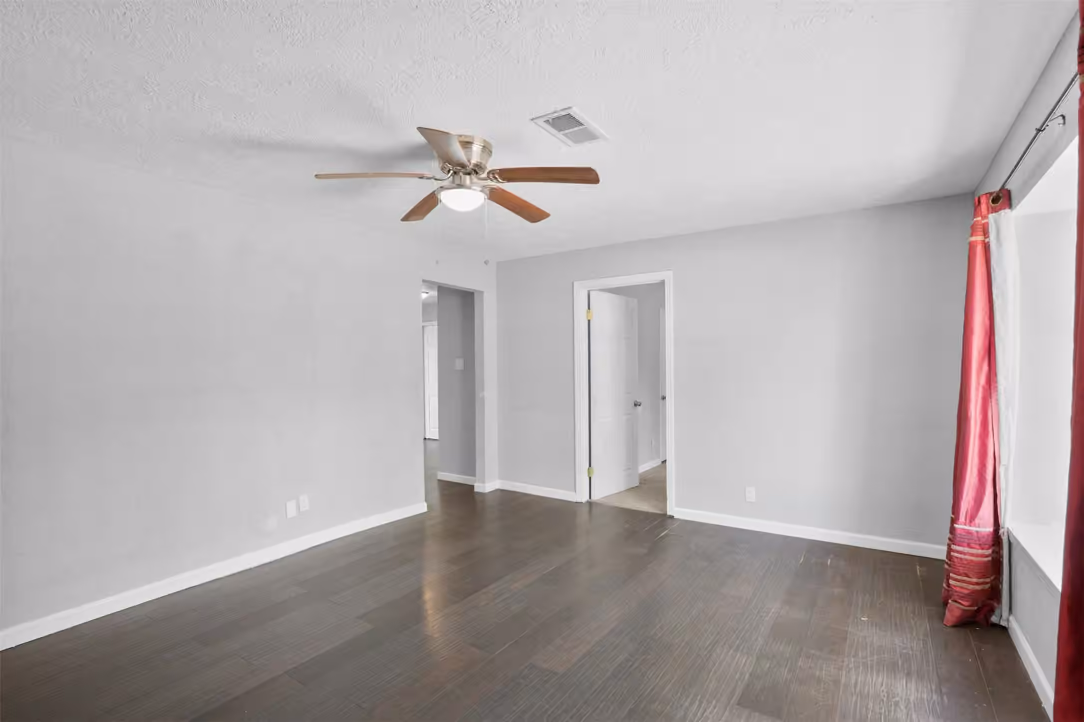 Photo 6 of 7406 Elbridge Lane, Houston, TX