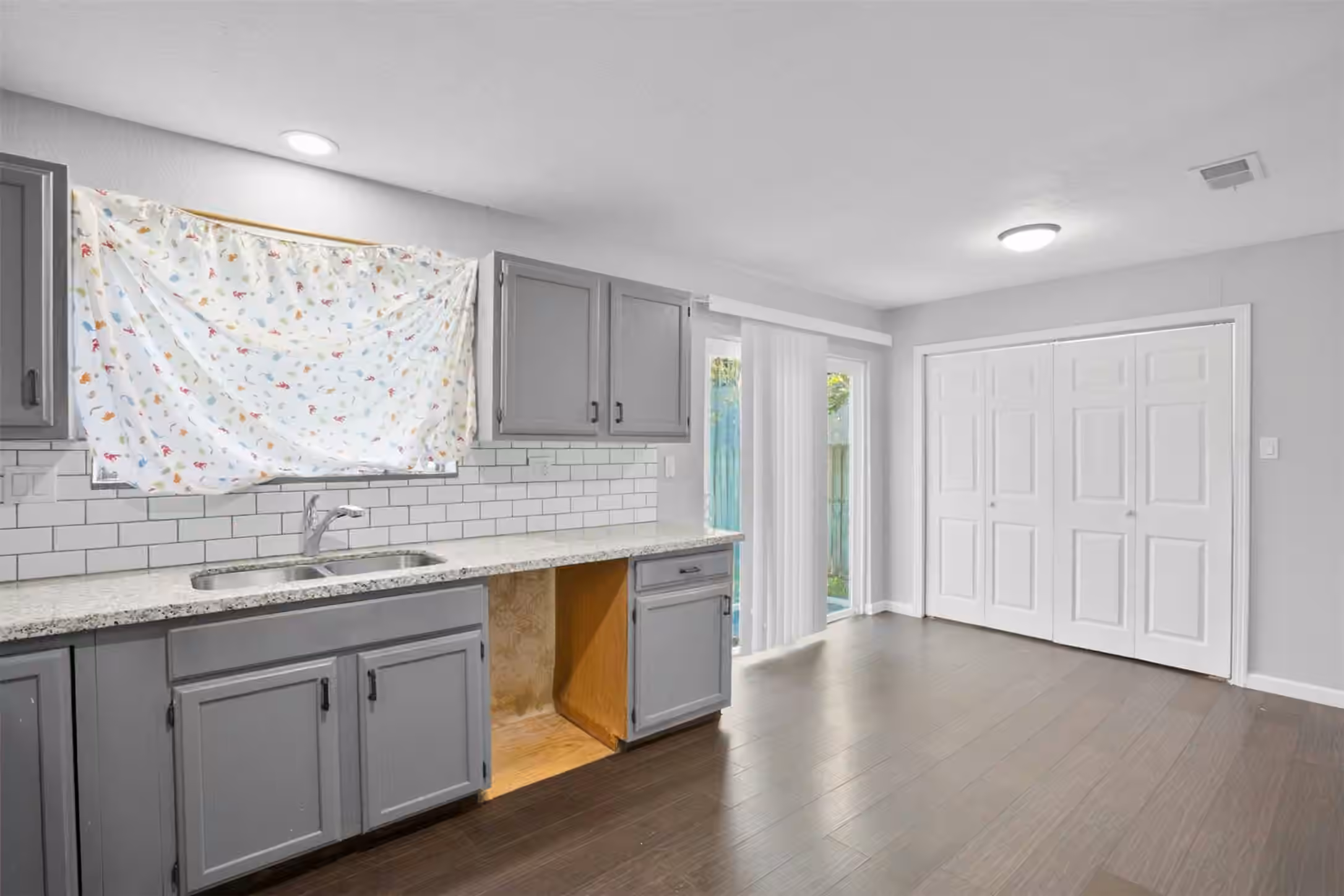 Photo 7 of 7406 Elbridge Lane, Houston, TX