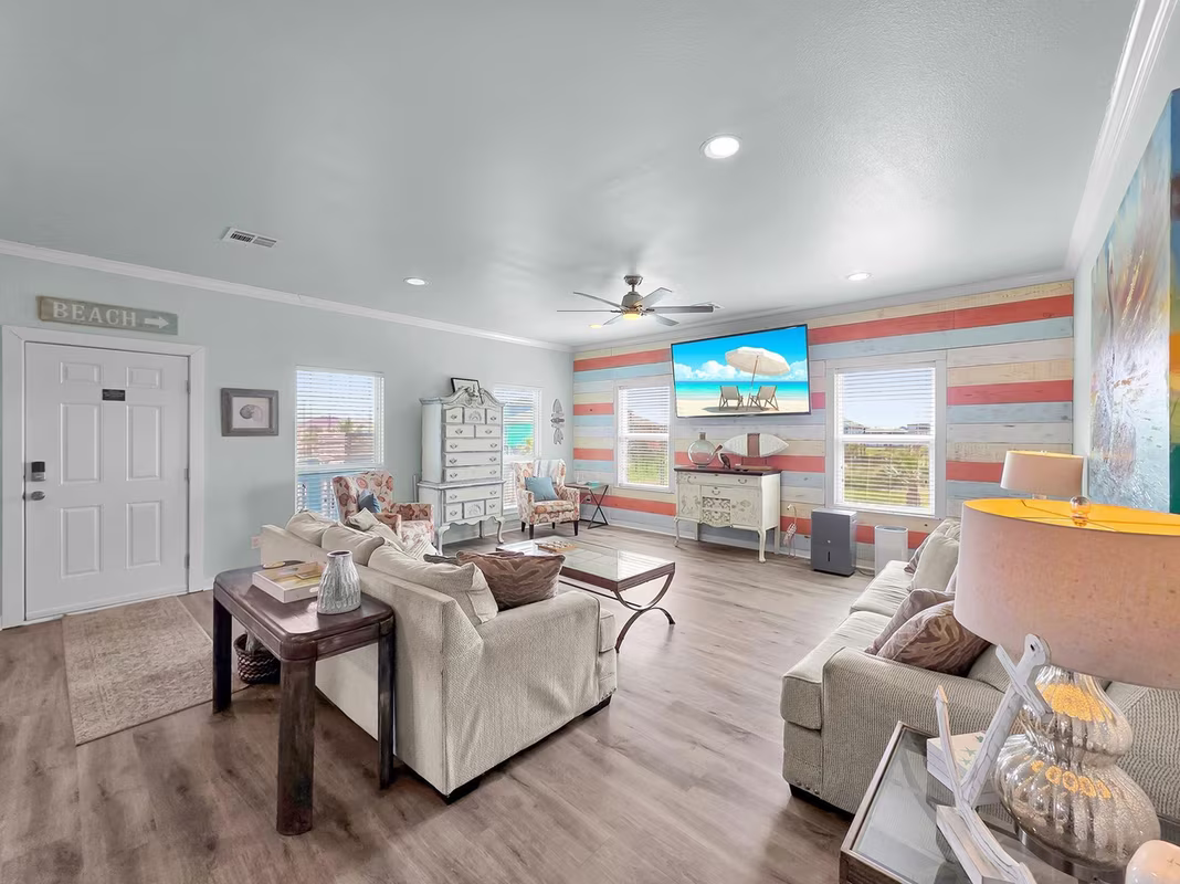 Photo 7 of 962 Surfside Drive, Crystal Beach, TX
