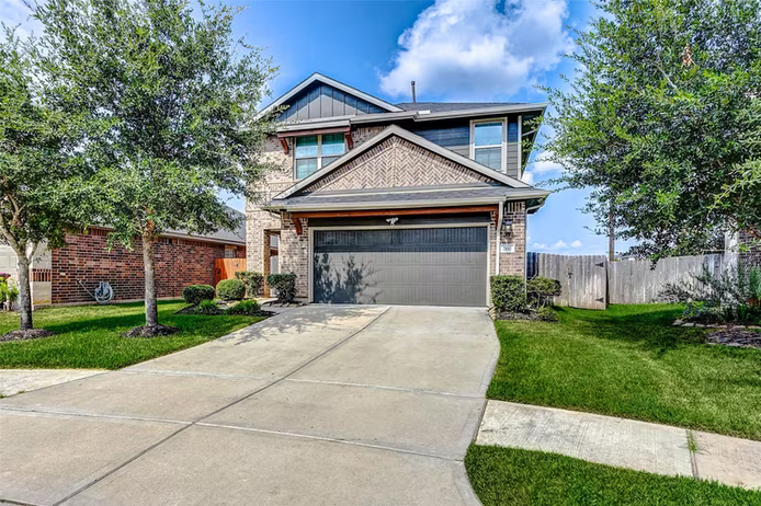 Photo 2 of 2110 Falcon Brook Drive, Katy, TX
