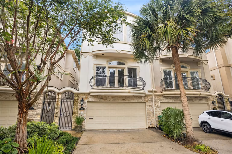 Photo of 6406 Rodrigo Street B, Houston, TX