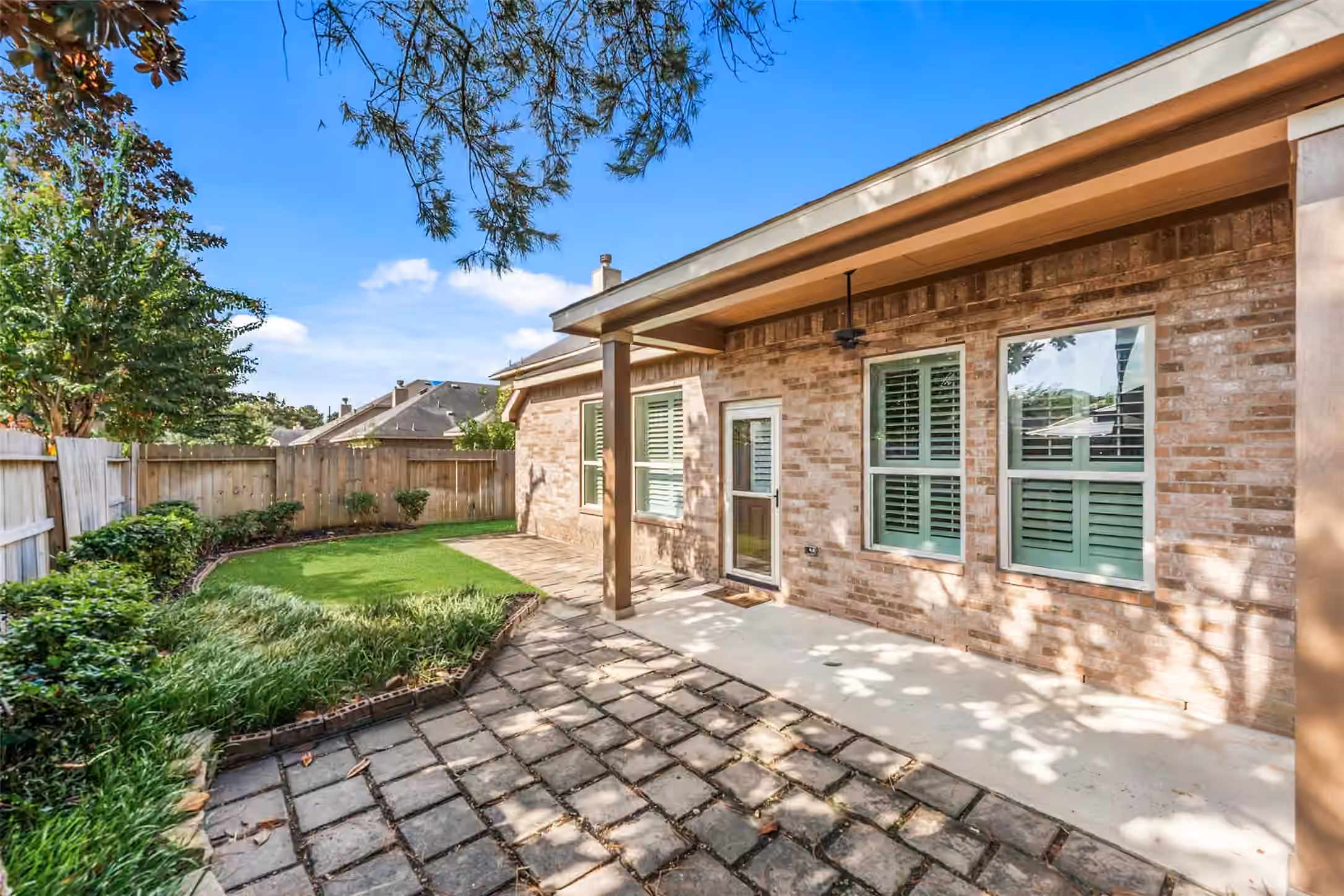 Photo 4 of 19322 Dockside Hill Lane, Humble, TX