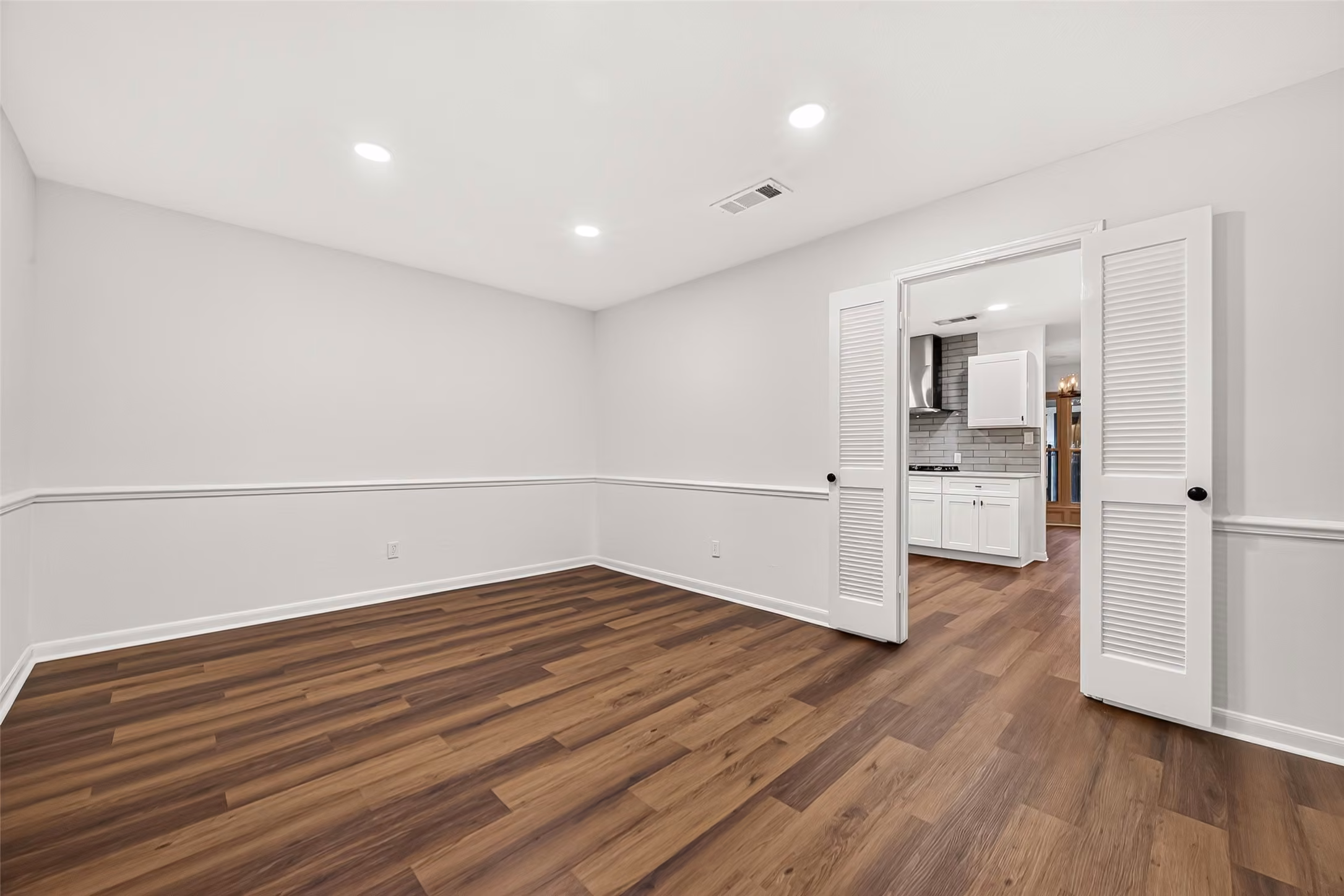 Photo 7 of 1704 Mulberry Dr, Richmond, TX
