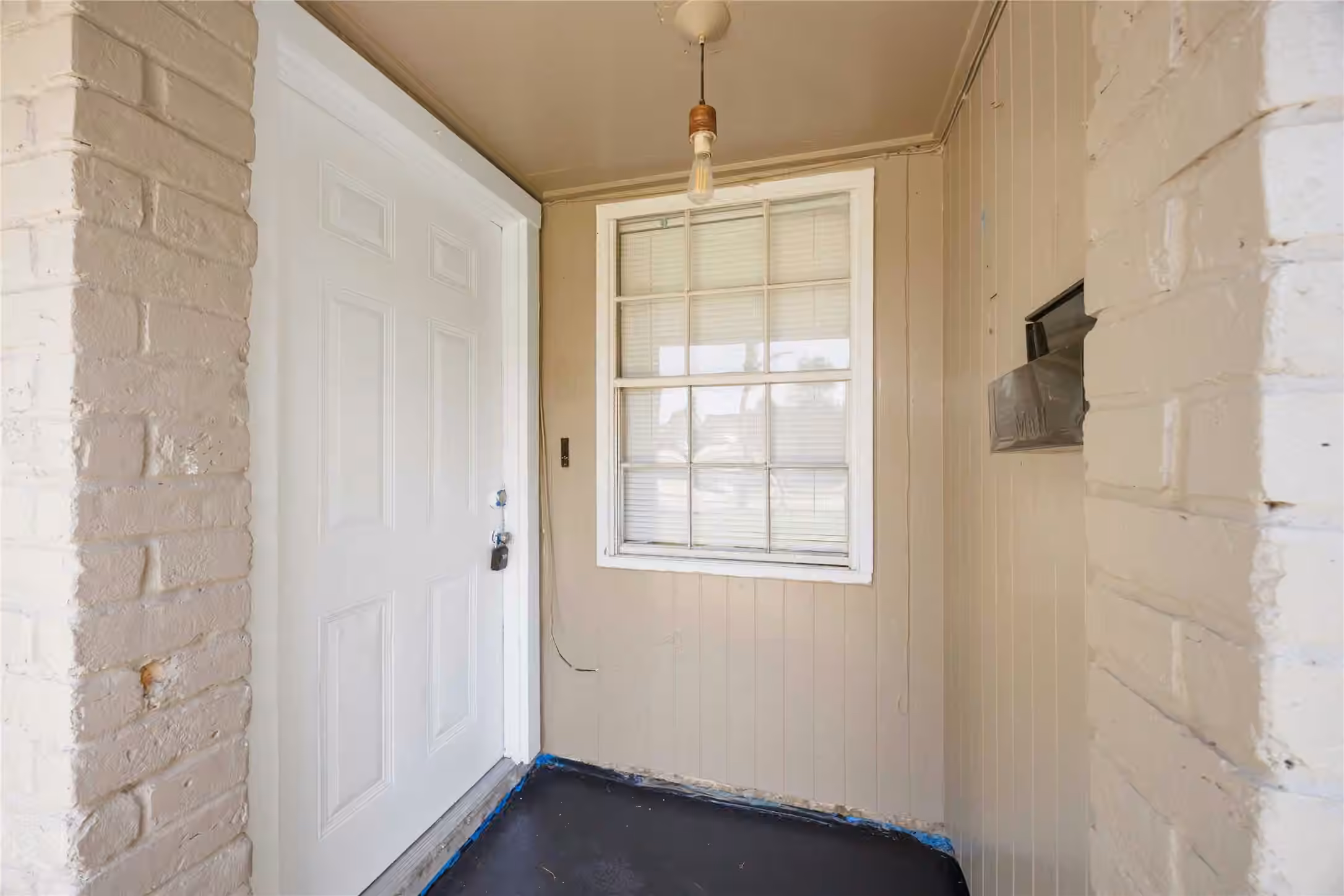 Photo 3 of 5114 Heatherbrook Drive, Houston, TX