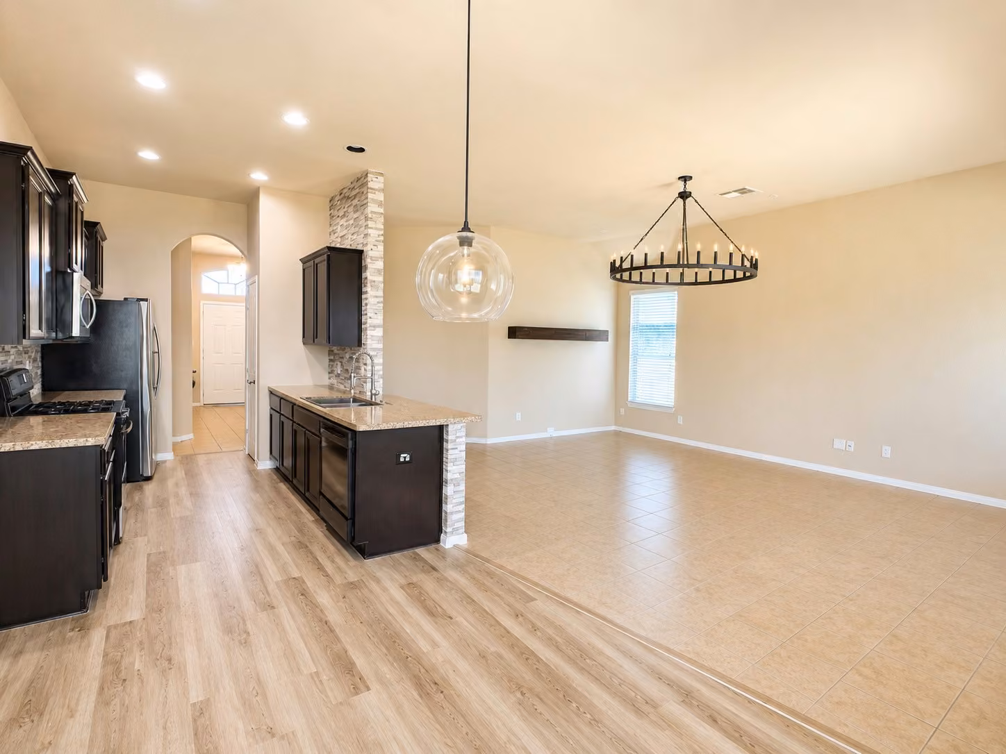 Photo 5 of 20403 Chatfield Bend Way, Katy, TX