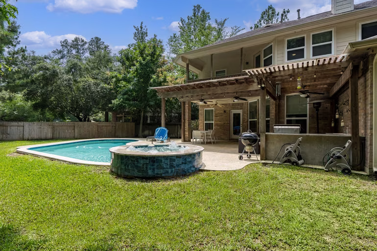 Photo 7 of 11 Dahlia Trail Place, The Woodlands, TX