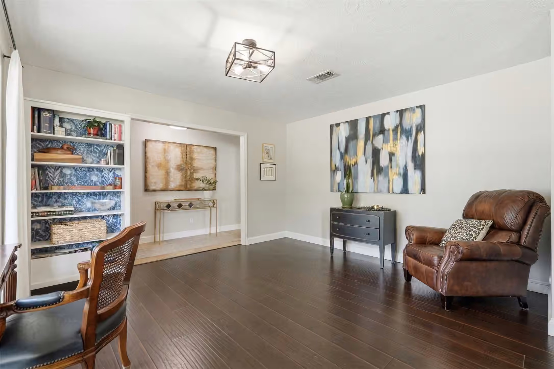 Photo 4 of 12919 Westhorpe Drive, Houston, TX