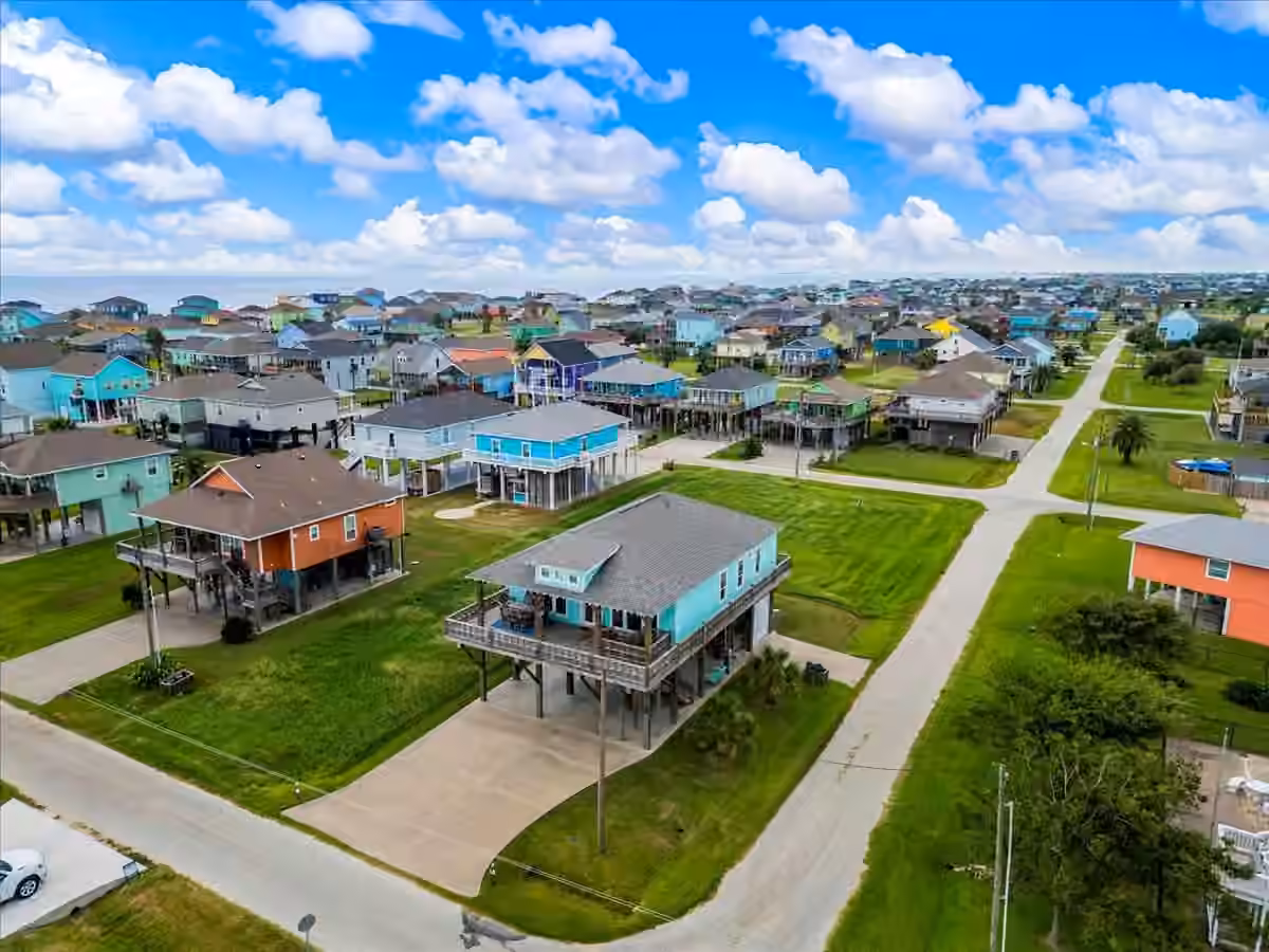 Photo 5 of 879 Wommack, Crystal Beach, TX