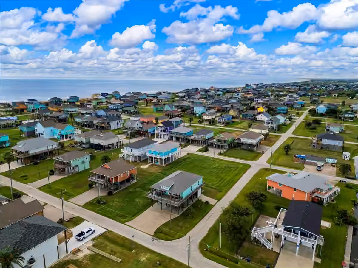 Photo 6 of 879 Wommack, Crystal Beach, TX