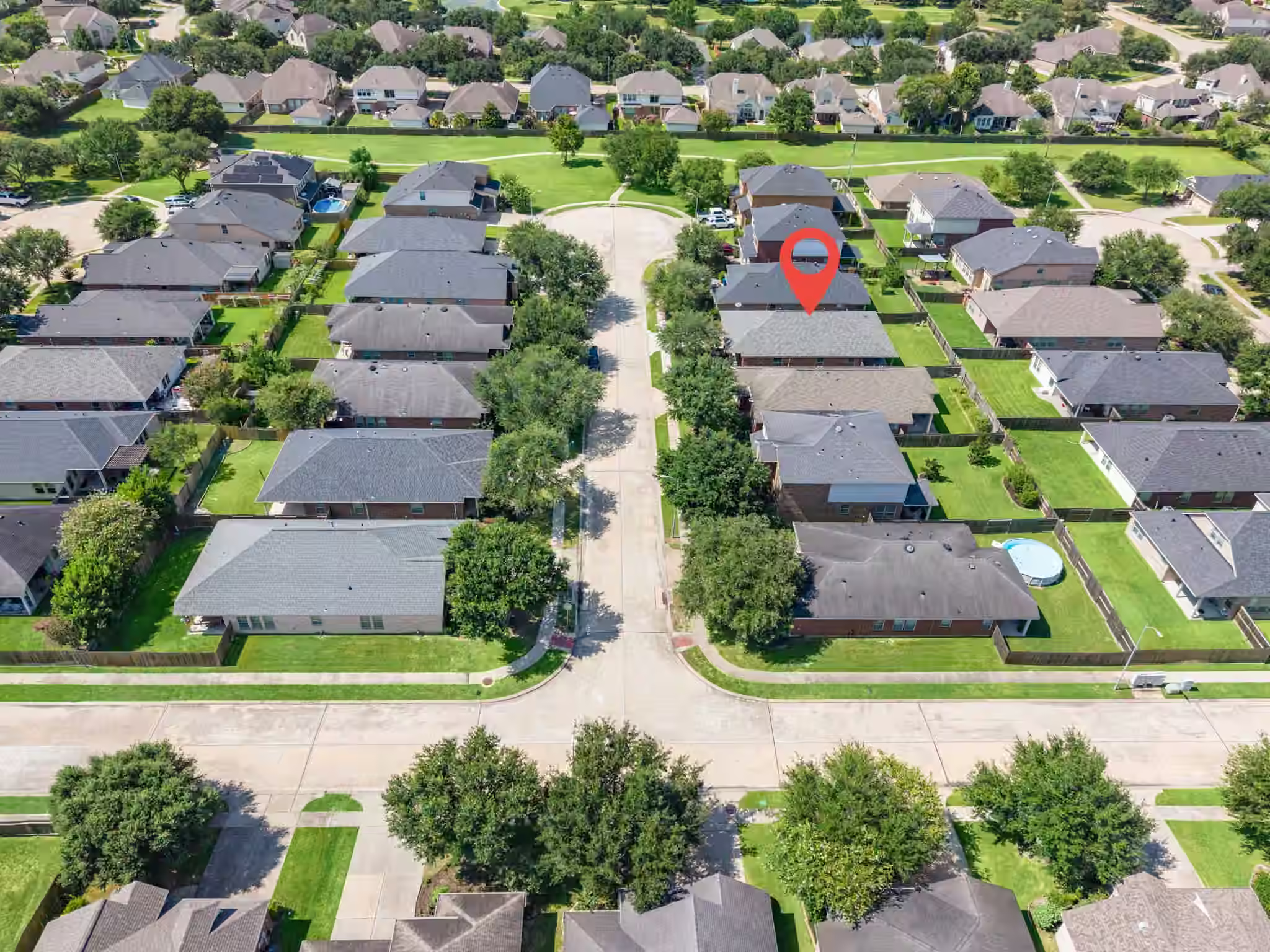 Photo 6 of 4014 Pinecrest Hollow, Houston, TX